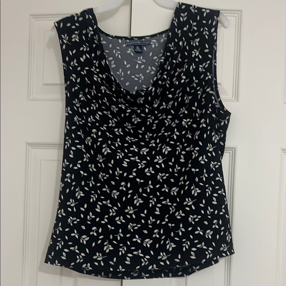 Black and White Sleeveless Top
